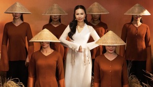 MV có câu hát tranh cãi 'Lúa chín không cúi đầu' đang thu hút bao nhiêu view?