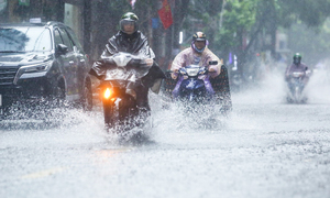 Thời tiết Hà Nội 10 ngày tới: Mưa dông trở lại cuối kỳ nghỉ 30/4-1/5