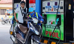 Hàng nghìn m³ xăng E10 được bán ra thị trường hôm nay