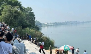 Phát hiện liên tiếp 2 thi thể nổi trên sông Thạch Hãn trong buổi sáng