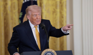 Ông Trump: Mỹ và Iran có 'cuộc đàm phán rất tốt' trong 24h qua