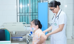 Tỷ lệ phát hiện sớm ung thư phổi dưới 10% và cảnh báo từ chuyên gia Bạch Mai