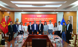 Báo chí Việt Nam – Campuchia: Thắt chặt tình hữu nghị qua từng con chữ