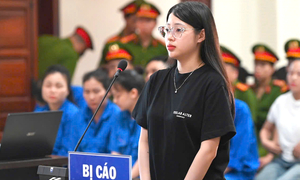 Bạn gái Bùi Đình Khánh lãnh 15 tháng tù treo