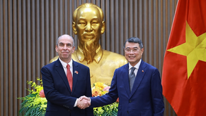 Việt Nam - Cuba tiếp tục củng cố quan hệ đặc biệt