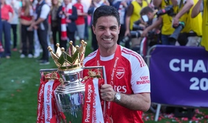 HLV Mikel Arteta xuất sắc nhất giải Ngoại Hạng Anh