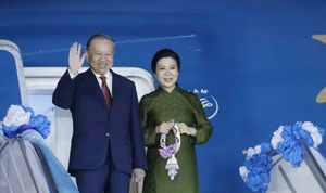 Tổng Bí thư, Chủ tịch nước Tô Lâm và Phu nhân lên đường thăm Singapore