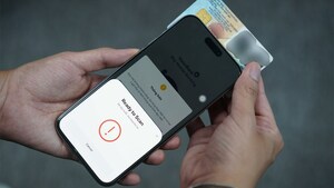 Sản xuất phần mềm 'bẻ' sinh trắc học ngân hàng, 5 đối tượng bị khởi tố