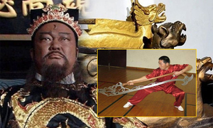 Lạ lùng binh khí võ thuật Trung Quốc lấy cảm hứng từ Long đầu trảm của Bao Công