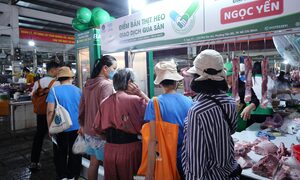 TP.HCM thí điểm bán thịt heo qua sàn giao dịch tại chợ truyền thống