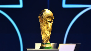 Cúp vô địch World Cup chứa bao nhiêu kg vàng?