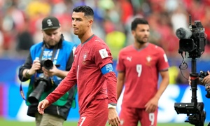 Ronaldo nhạt nhòa trước CHDC Congo, đối thủ nói 'hơi già, không còn như trước'