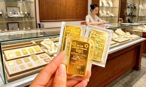 Chuyên gia dự báo giá vàng tuần tới có thể giảm 100 - 200 USD/ounce
