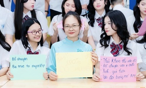 Lớp học Hà Nội lập kỳ tích: Cùng lúc có 4 thủ khoa, gần 93% đỗ trường chuyên