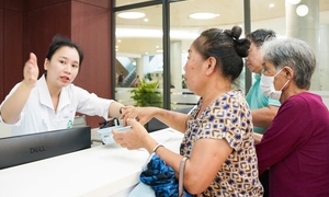 BV Bạch Mai cơ sở 2 hoạt động: Người dân rút ngắn hàng trăm km đi khám bệnh