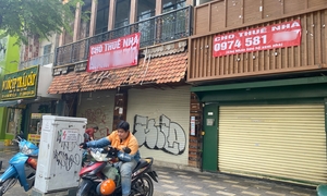Mặt bằng ở trung tâm TP.HCM 'đỏ mắt' tìm khách thuê 