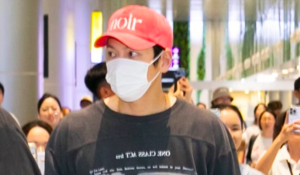 Fan vây kín Ji Chang Wook ở Đà Nẵng, gây tranh cãi vì hành động quá khích