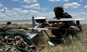 Nga và Ukraine tấn công UAV dồn dập về phía nhau