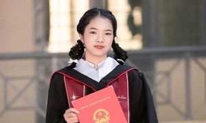Bố phụ hồ, mẹ làm rẫy, nữ sinh Đắk Lắk đạt 30 điểm tuyệt đối khối B00