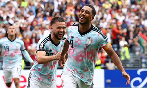 Ghi bàn phút 120+4, Bỉ ngược dòng kịch tính thắng Senegal 3-2