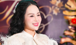 Ca sĩ Khánh Ly tiết lộ lý do đưa tình ca Nga bất hủ vào liveshow đầu tiên