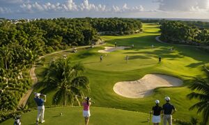 'Vũ trụ golf' 12 sân tại Hạ Long ghi danh Việt Nam trên bản đồ golf toàn cầu