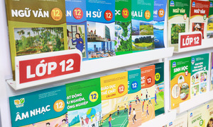 Học sinh cả nước được miễn phí sách giáo khoa từ năm học 2029-2030