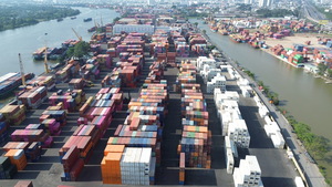 Chi phí logistics tăng cao đột biến, 'nóng' hơn thời COVID-19