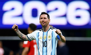Messi tỏa sáng 4 phút, Argentina ngược dòng ngoạn mục thắng Ai Cập