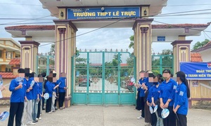 Nghi vấn tiêu cực tại điểm thi ở Quảng Trị: Hiệu trưởng trường Lê Trực nói gì?