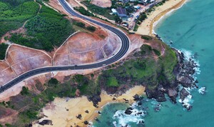 Vẻ đẹp tuyệt mỹ cung đèo biển Lộ Diêu, toạ độ ‘vàng’ hút du khách đến Gia Lai
