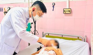 Nghệ An: Điều tra vụ 6 trẻ nhập viện nghi ngộ độc thực phẩm