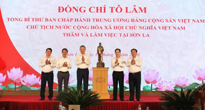 Tổng Bí thư, Chủ tịch nước: Sơn La cần xác định rõ mô hình phát triển và vị thế trong vùng Tây Bắc