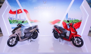 VinFast ra mắt xe máy điện Kinet và Kyo: Nâng tầm trải nghiệm di chuyển xanh