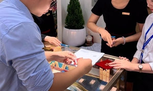 Thực tế mua bán vàng, kim cương ở PNJ sau thông báo chia 5 kỳ trả tiền cho khách