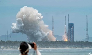 Trung Quốc thu hồi thành công tên lửa, áp sát cuộc đua công nghệ với SpaceX