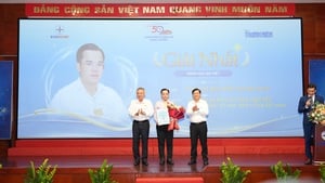 Những câu chuyện lan tỏa những người thắp sáng niềm tin