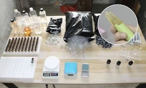 'Ông trùm' bán 'trứng độc phê pha' cho giới trẻ sa lưới từ điều tra của nhà báo