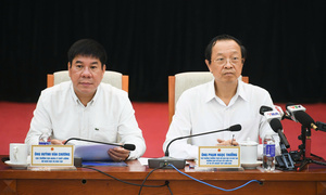 TRỰC TIẾP: Bộ GD&ĐT công bố hướng xử lý thí sinh vụ hơn 140 điểm 10 Toán ở Tuyên Quang