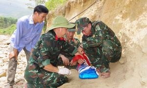 Huế tìm thông tin về hầm trú ẩn nghi vùi lấp 80 liệt sỹ
