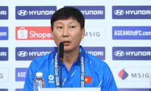 Sao Indonesia hạ thấp chiến thắng của tuyển Việt Nam, HLV Kim Sang-sik đáp trả