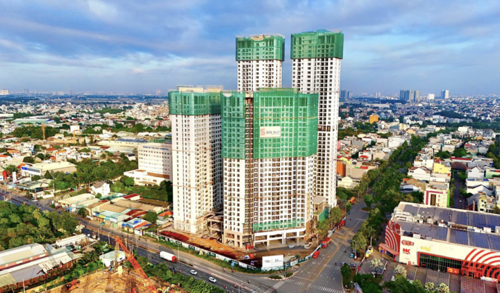 Giá nhà ngày càng vượt tầm, người trẻ đang đổi cách an cư