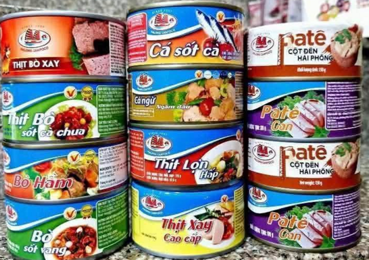 Siêu thị TP.HCM đồng loạt gỡ đồ hộp Hạ Long khỏi quầy kệ