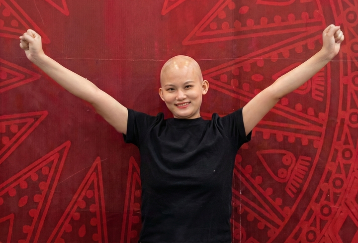 Hành trình học cách "buông nỗi sợ" của cô gái hai năm sống chung với ung thư