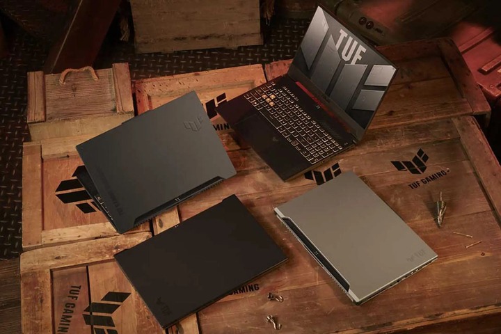 Laptop chơi game tầm giá 25 triệu đồng đầu năm 2026