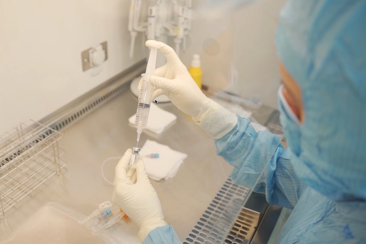 Liệu pháp CAR-T có "chữa khỏi" ung thư như lời đồn trên mạng xã hội?