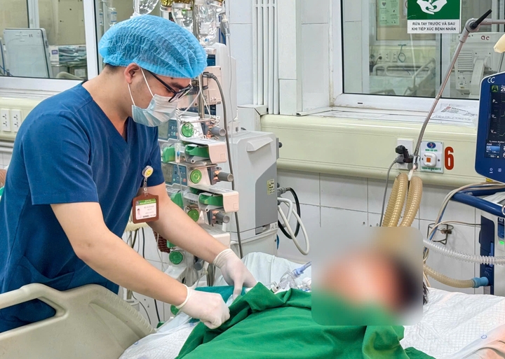 20 năm "mở mắt ra là uống rượu", người đàn ông nôn 1 lít máu, suýt mất mạng