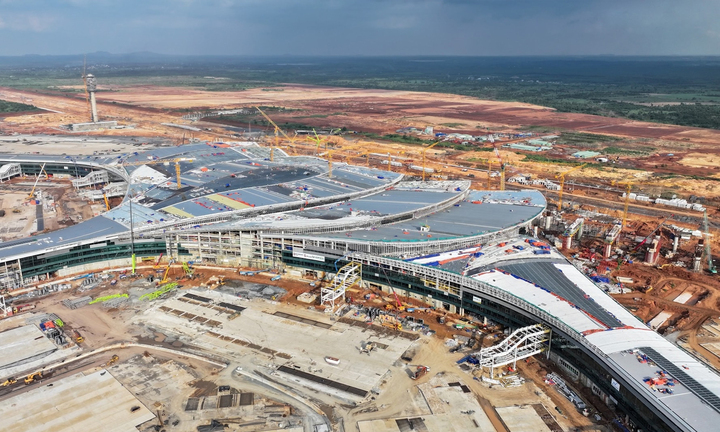 Thủ tướng: Đồng ý làm đường sắt nối TP.HCM với sân bay Long Thành theo "lệnh khẩn cấp"