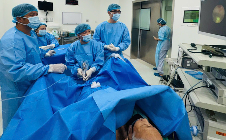 Vì sao y tế Việt Nam chi phí thấp hơn nhiều nước dù chất lượng tiệm cận thế giới?