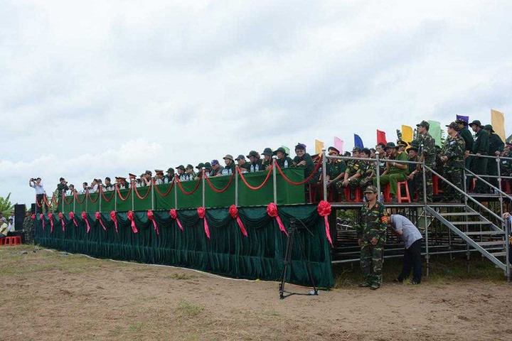 Sự thật sau clip đoàn xe bị cho là 'Chủ tịch Quốc hội về thăm quê' - 5